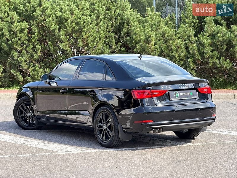 Седан Audi A3 2015 в Києві