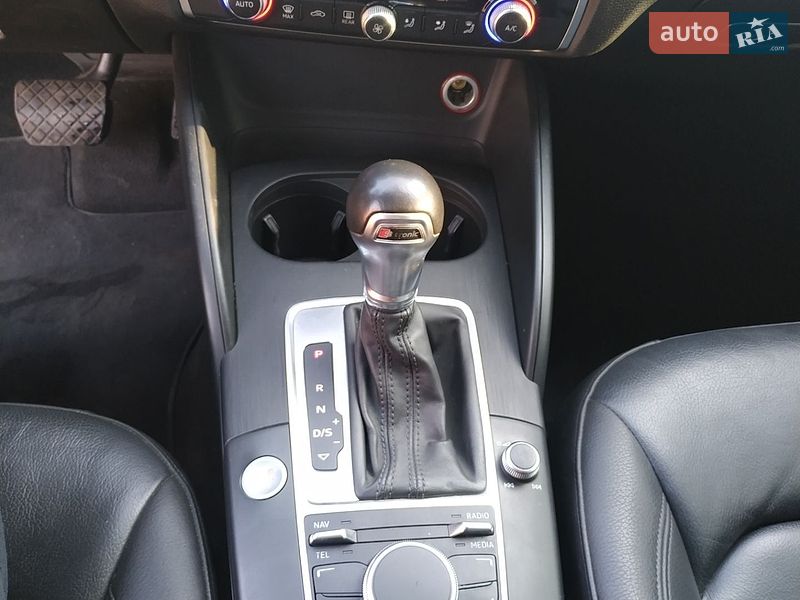 Седан Audi A3 2015 в Коломые