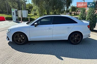 Седан Audi A3 2015 в Полтаві