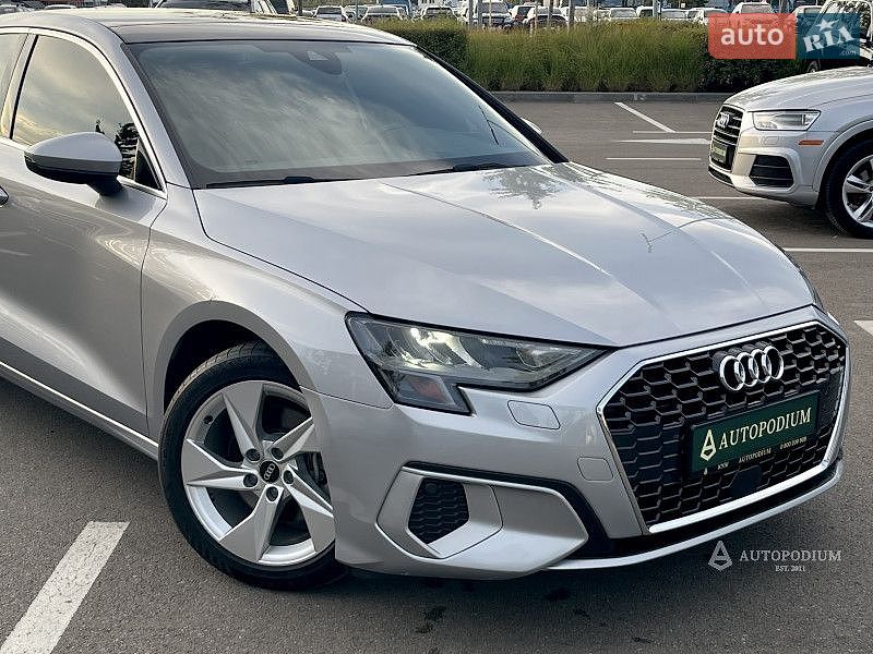 Седан Audi A3 2022 в Києві