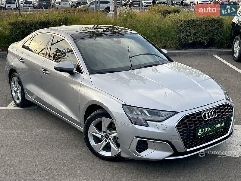 Седан Audi A3 2022 в Києві