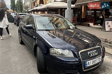Хэтчбек Audi A3 2004 в Киеве