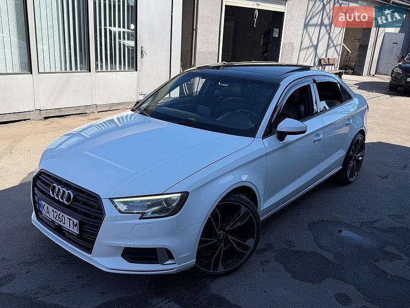 Седан Audi A3 2018 в Києві