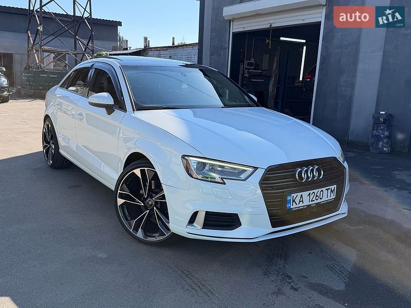 Седан Audi A3 2018 в Києві