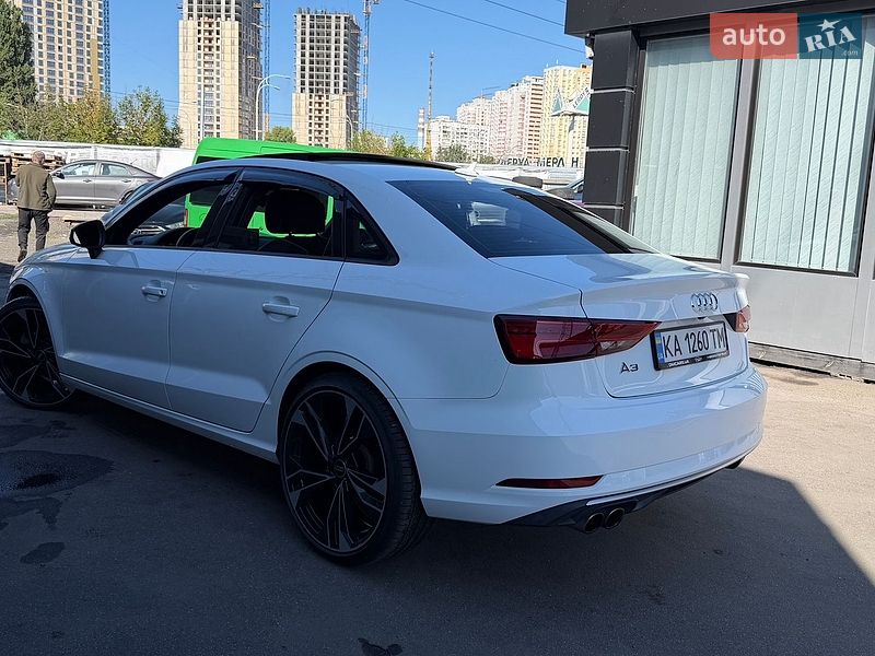 Седан Audi A3 2018 в Києві