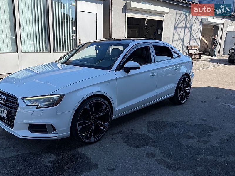 Седан Audi A3 2018 в Києві