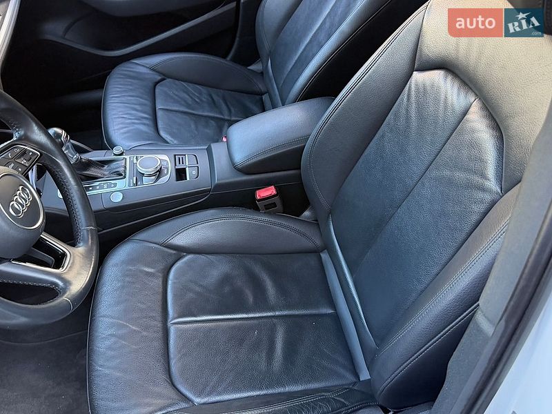 Седан Audi A3 2018 в Києві