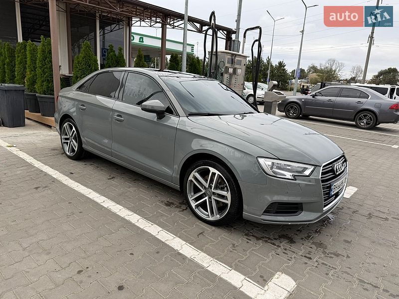 Седан Audi A3 2019 в Одесі