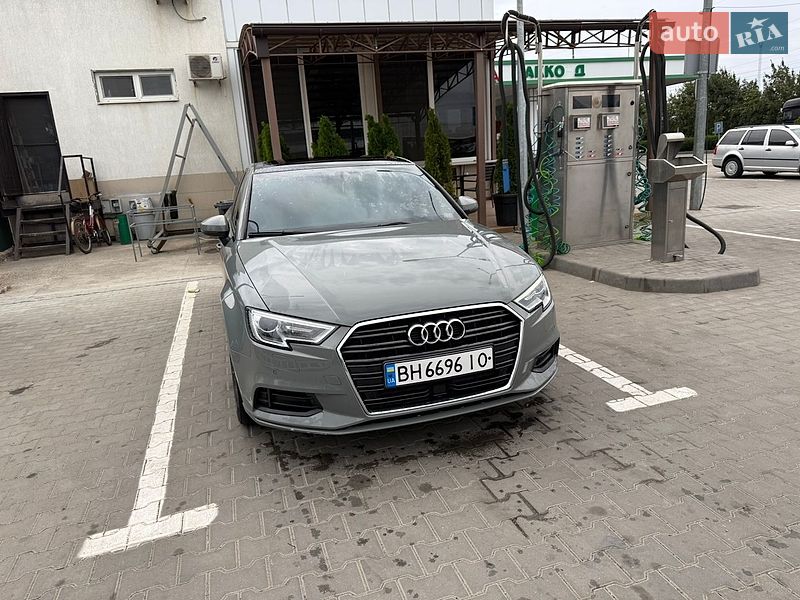 Седан Audi A3 2019 в Одесі