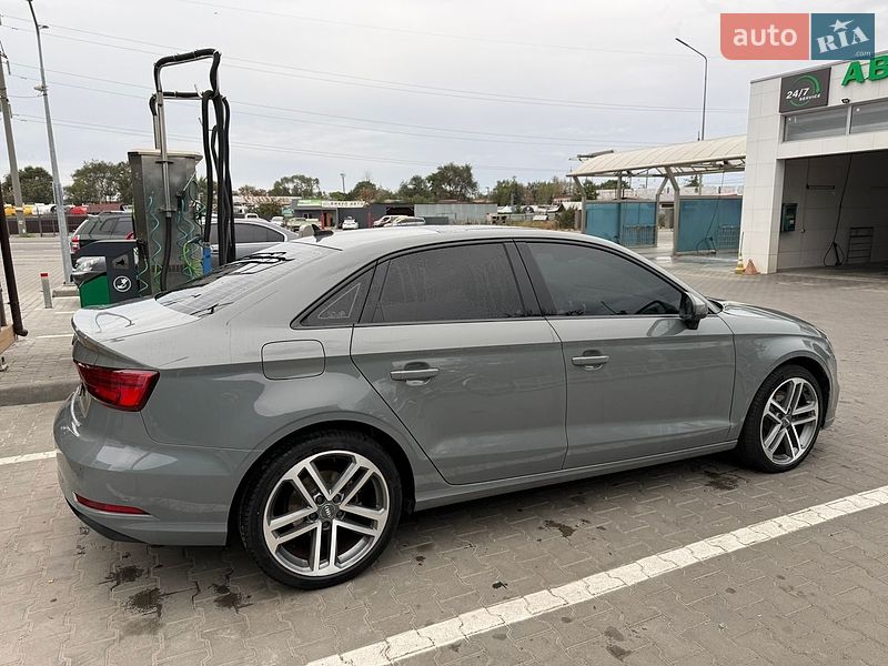 Седан Audi A3 2019 в Одесі
