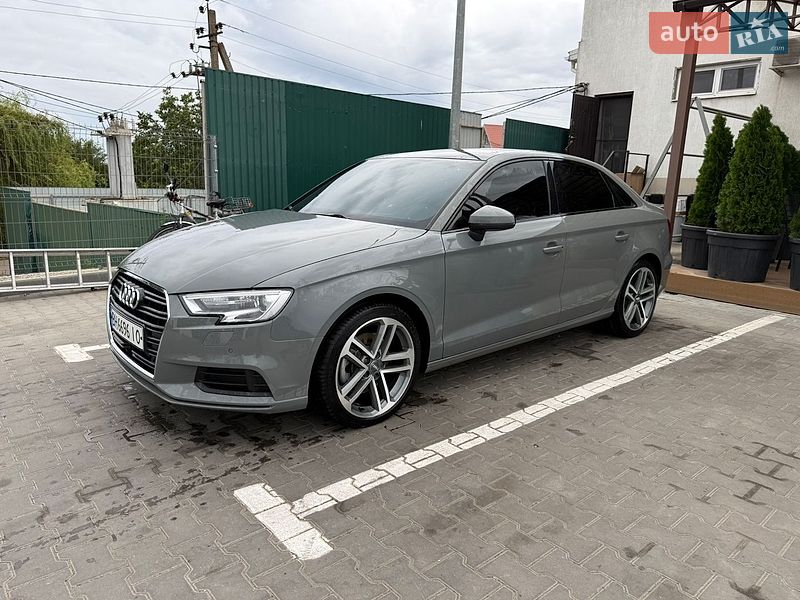 Седан Audi A3 2019 в Одесі