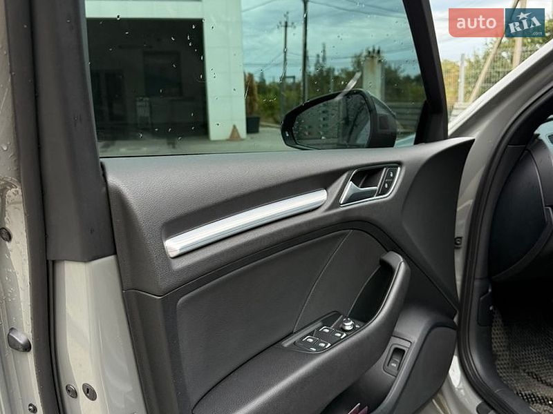 Седан Audi A3 2019 в Одесі
