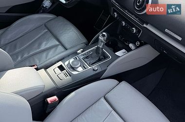 Хетчбек Audi A3 2016 в Києві