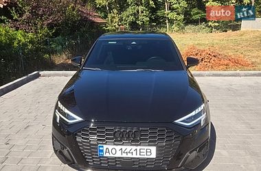 Седан Audi A3 2023 в Ужгороді Седан Audi A3 2023 в Ужгороді