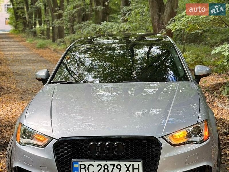 Седан Audi A3 2016 в Новояворівську