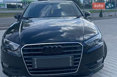Седан Audi A3 2015 в Днепре