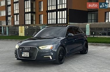 Хетчбек Audi A3 2017 в Кременці