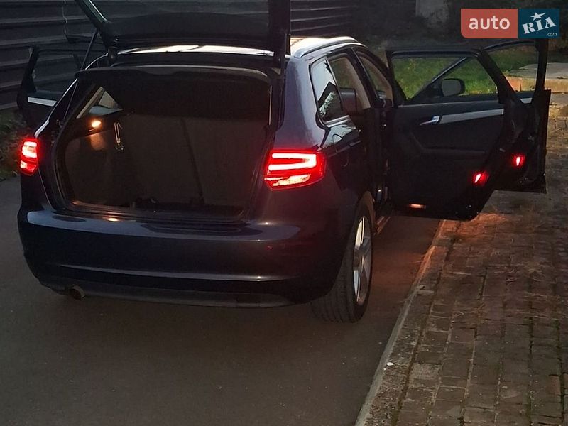 Хетчбек Audi A3 2010 в Івано-Франківську