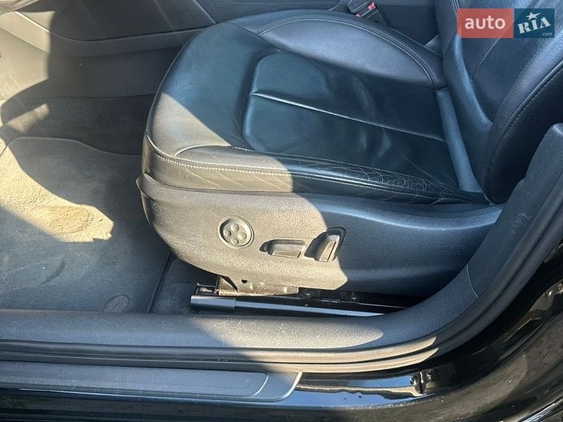 Седан Audi A3 2016 в Рівному