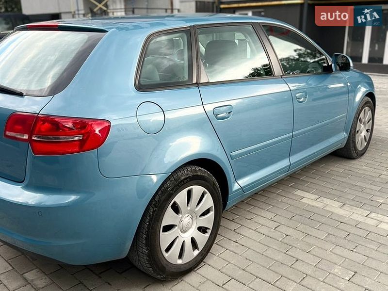 Хэтчбек Audi A3 2009 в Борщеве