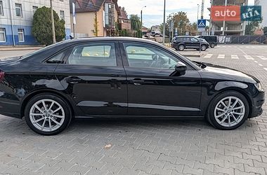 Седан Audi A3 2015 в Івано-Франківську