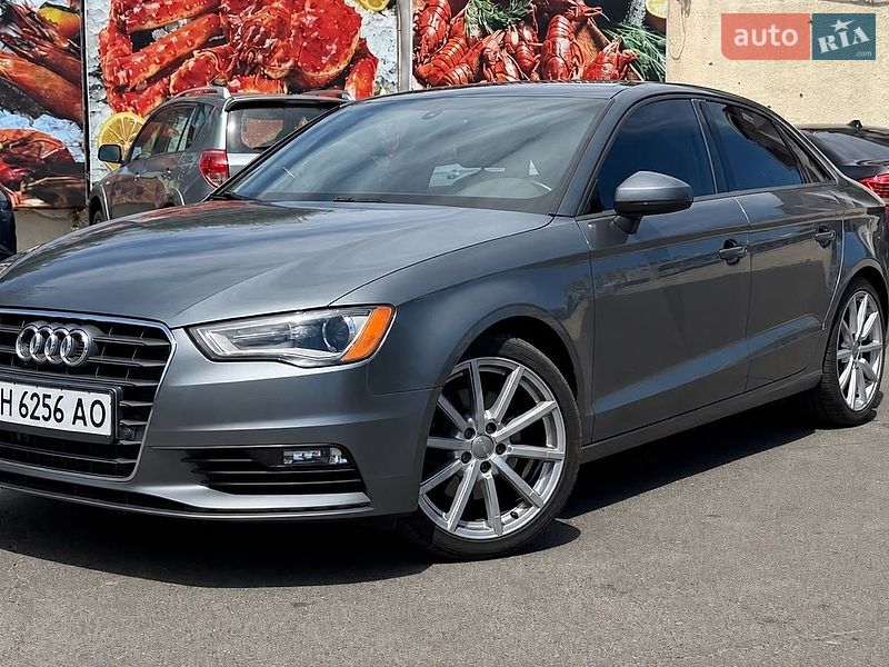 Седан Audi A3 2015 в Одессе
