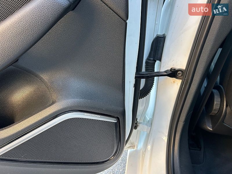Седан Audi A3 2017 в Хусте