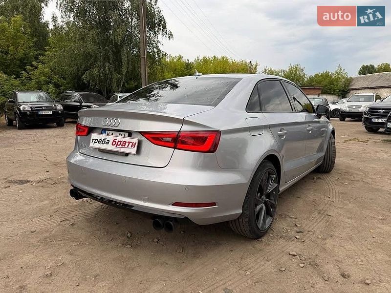 Седан Audi A3 2015 в Шостке
