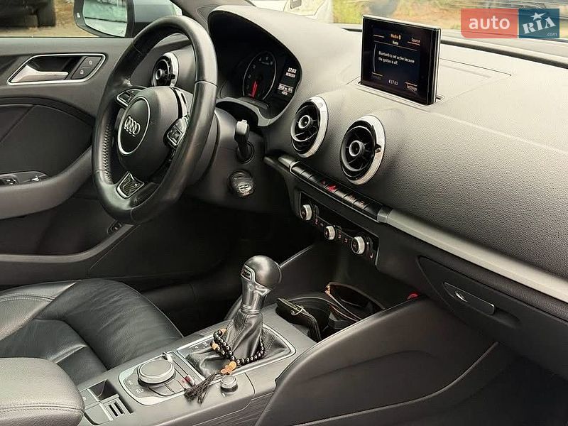 Седан Audi A3 2015 в Шостке