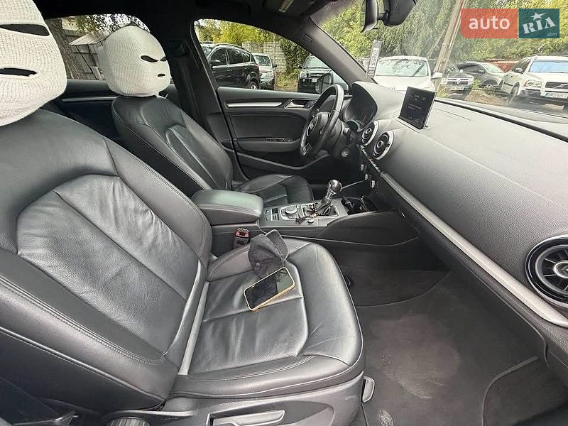 Седан Audi A3 2015 в Шостке