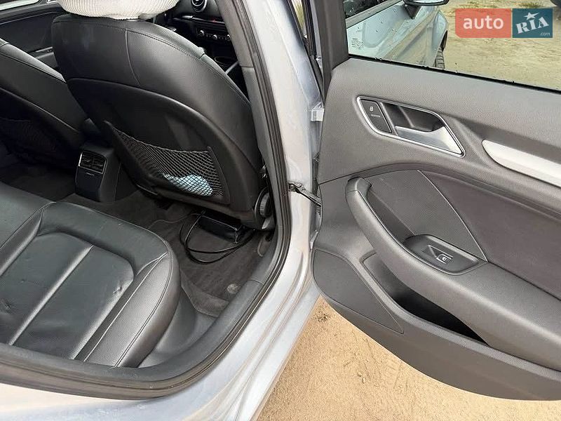 Седан Audi A3 2015 в Шостке
