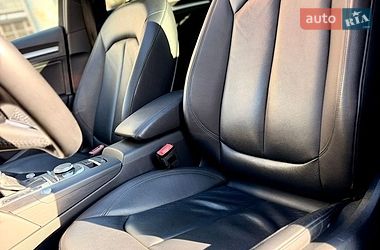 Седан Audi A3 2016 в Киеве