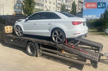 Седан Audi A3 2016 в Сумах
