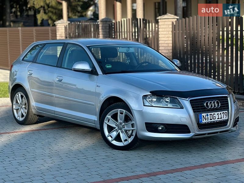 Хэтчбек Audi A3 2010 в Староконстантинове