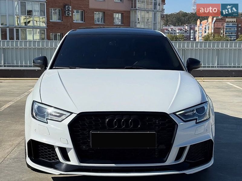 Седан Audi A3 2015 в Полтаві