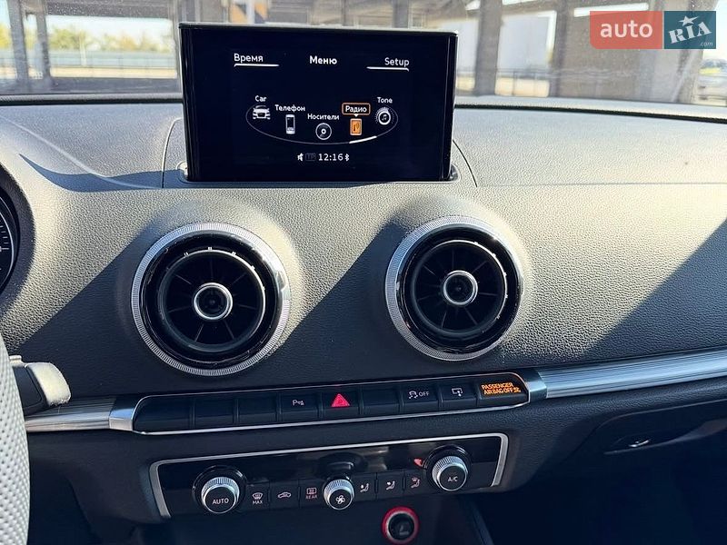 Седан Audi A3 2015 в Полтаві