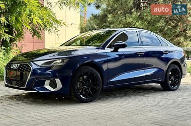 Седан Audi A3 2022 в Дніпрі