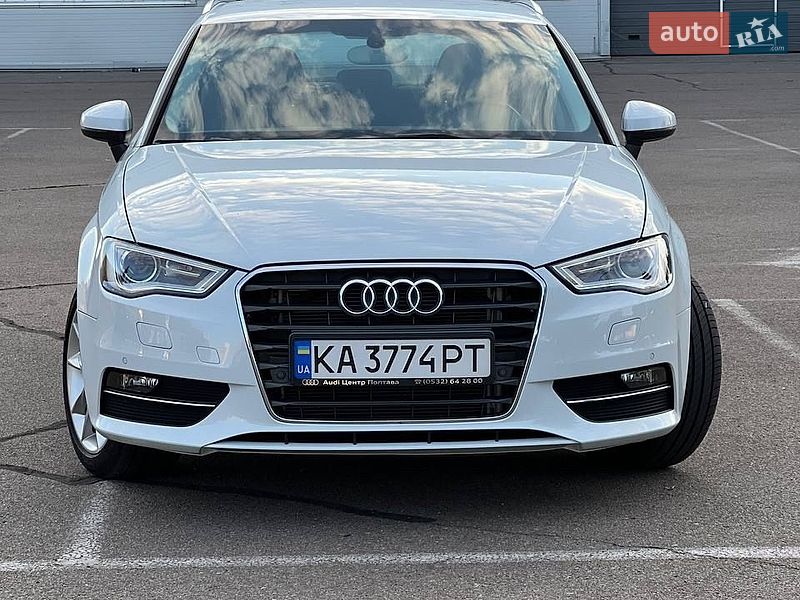 Хэтчбек Audi A3 2013 в Киеве