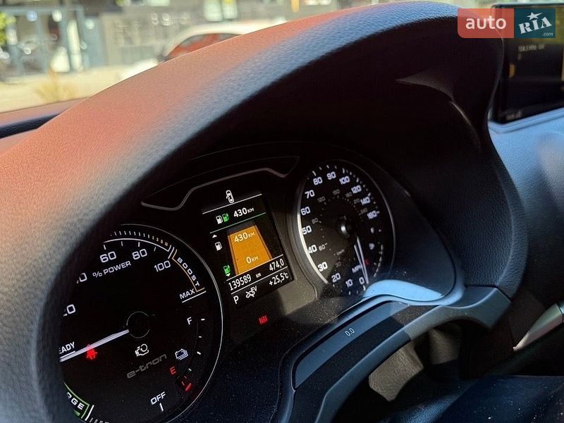 Хетчбек Audi A3 2016 в Львові