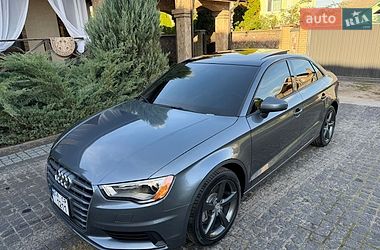 Седан Audi A3 2015 в Киеве