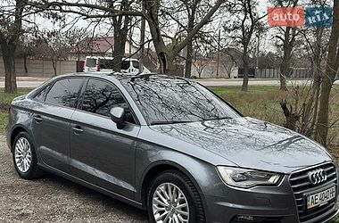Седан Audi A3 2016 в Самарі