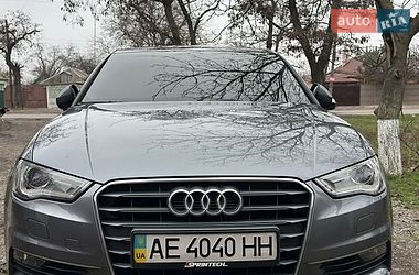 Седан Audi A3 2016 в Самарі