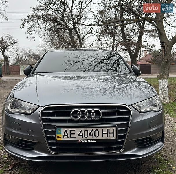 Седан Audi A3 2016 в Самарі