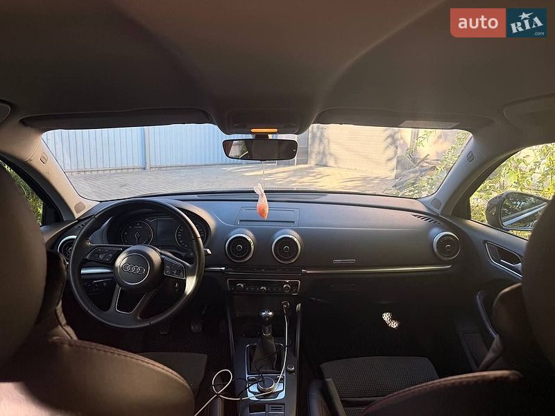 Хетчбек Audi A3 2018 в Києві