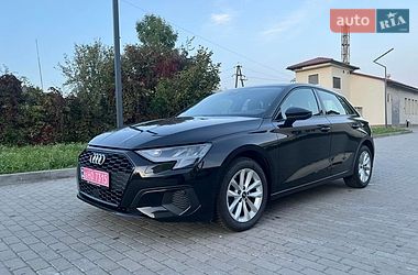 Хэтчбек Audi A3 2022 в Львове