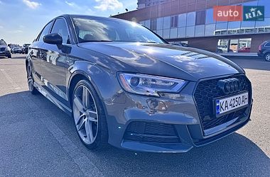 Седан Audi A3 2018 в Киеве