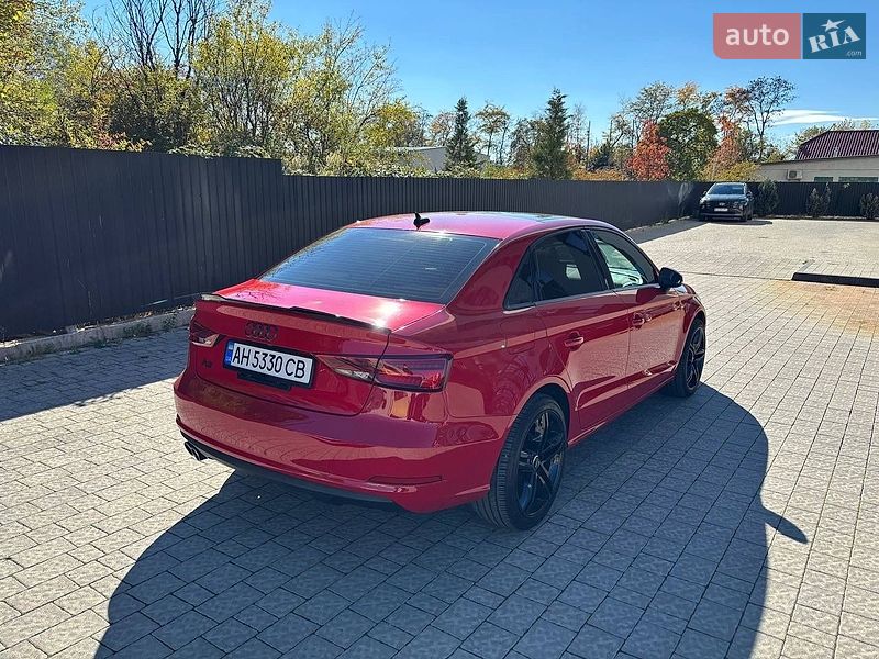 Седан Audi A3 2017 в Ужгороді