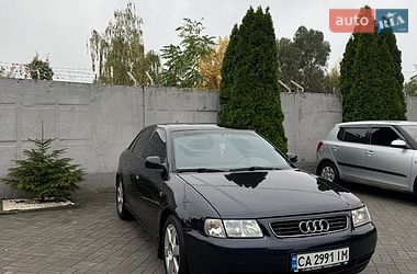 Хетчбек Audi A3 2000 в Кременчуці