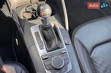 Седан Audi A3 2015 в Киеве