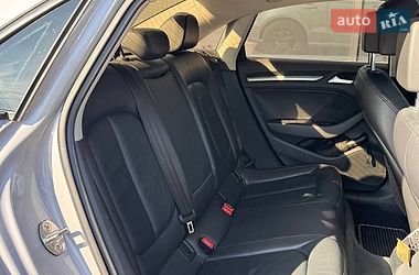 Седан Audi A3 2015 в Киеве